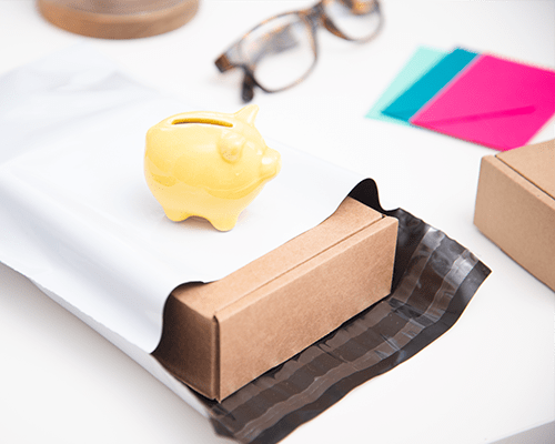 Sichere und Nachhaltige Verpackung - Versandtasche Retoure Rücksendung DHL - Versandtasche Groß Belastbar Qualität -Kleine robuste Versandtaschen kaufen - Versandtaschen für kleine Teile - Versandtüten mit Verschluss günstig - Versandtüten für Schuhkartons günstig - günstige Versandtaschen für Textilien - Einfache Warenrückgabe mit Versandtaschen - Günstige DHL-Kleinpaket Versandbeutel kaufen